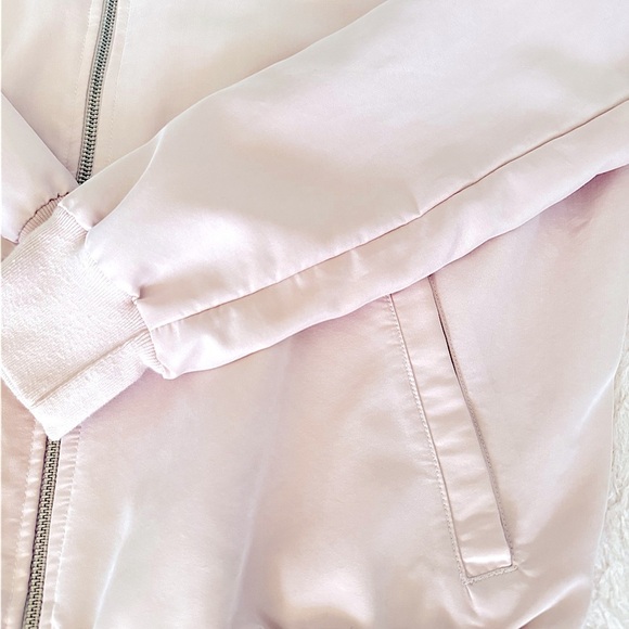 American Apparel Women’s Light Pink Bomber Jacket – Size L - Picture 3 of 5